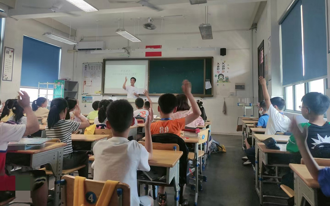 鹰潭冯家小学